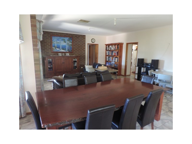 379 Kervins Road, Cohuna VIC 3568