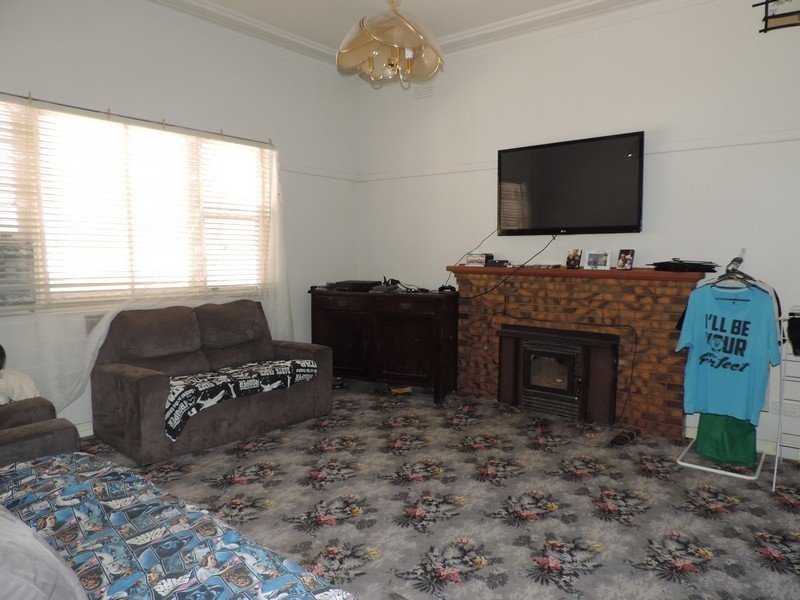 5668 Murray Valley Highway, Wee Wee Rup VIC 3568