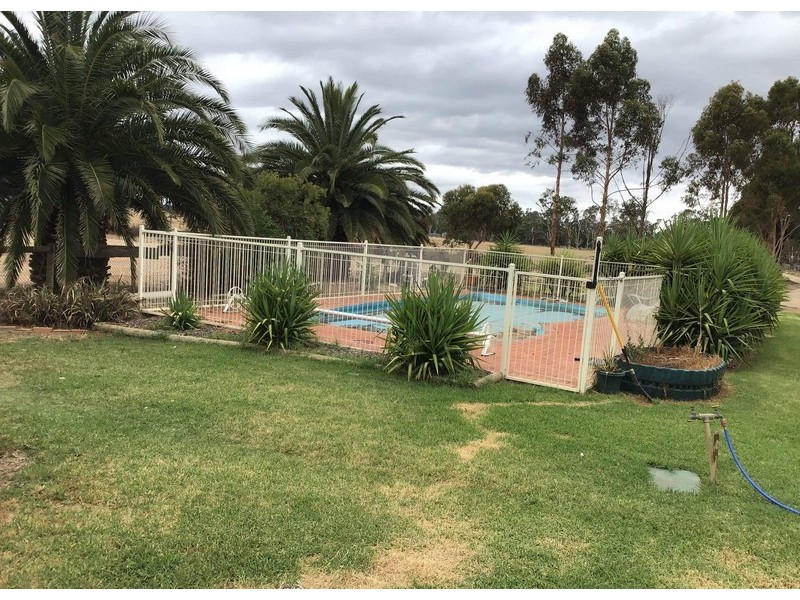 32 Ahern Road, Koondrook VIC 3580