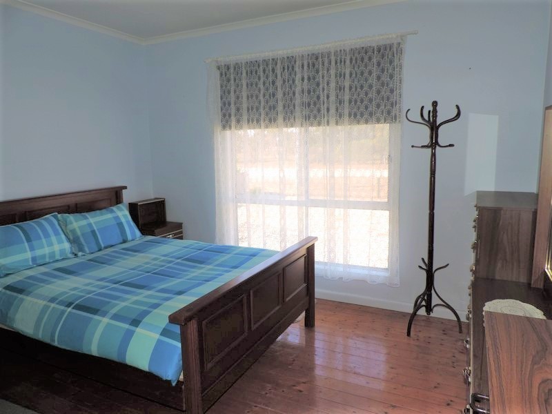 18 Railway Place, Gunbower VIC 3566