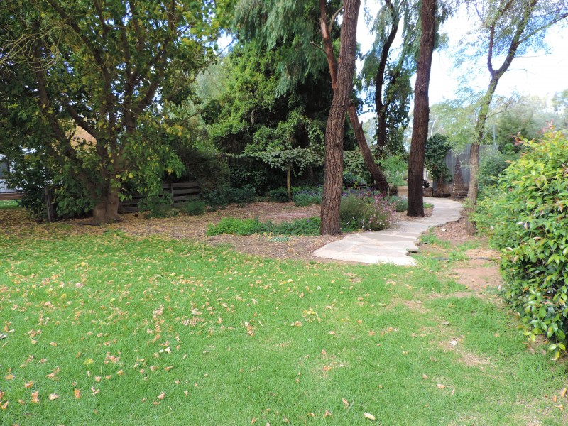 95 Cleaves Road, Wee Wee Rup VIC 3568