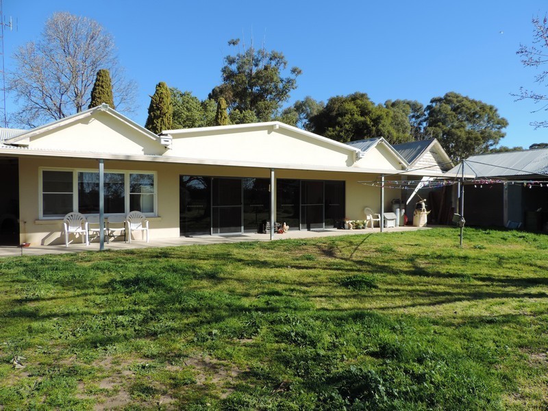39 Tickells Road, Leitchville VIC 3567