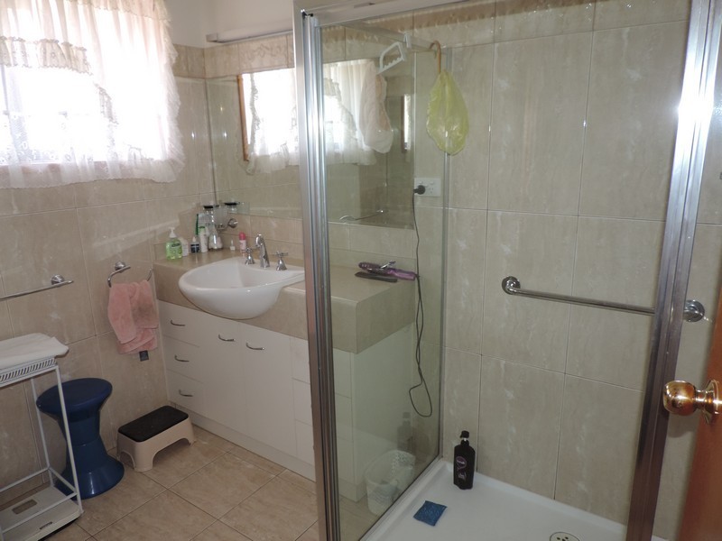 1 Lloyd Street, Kerang VIC 3579