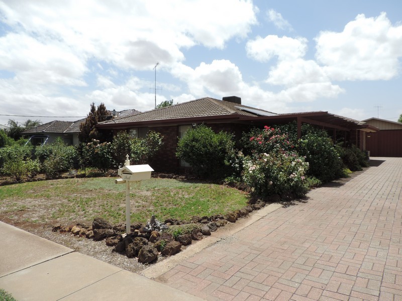 1 Lloyd Street, Kerang VIC 3579