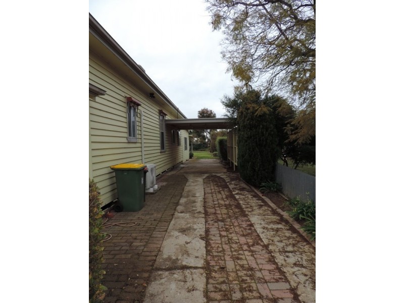 21 FINDLAY AVENUE, Leitchville VIC 3567