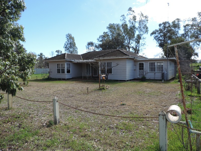 8 Pavone Road, Gunbower VIC 3566