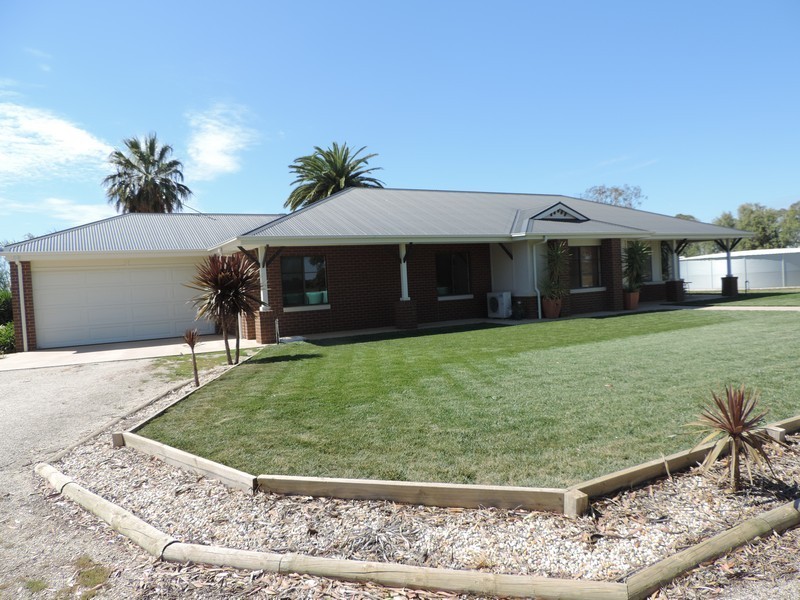 83 Stirlings Road, Cohuna VIC 3568
