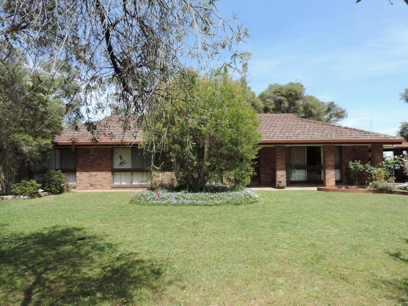 167 SEMPLES ROAD, Mcmillans VIC 3568