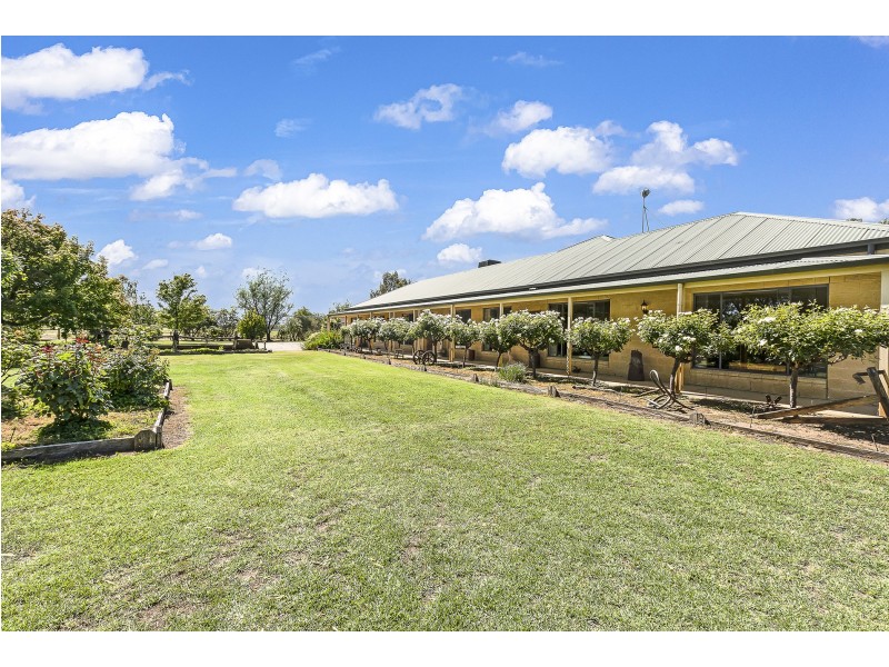 916 Cohuna Island Road, Cohuna VIC 3568