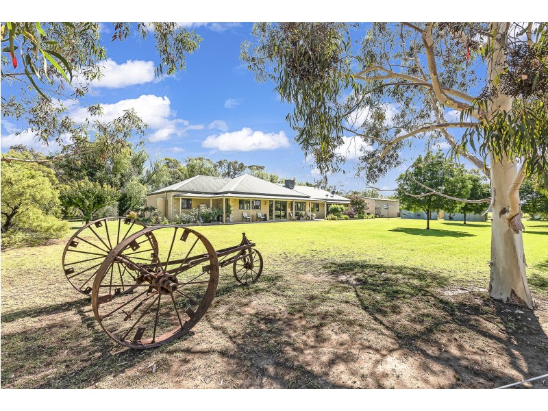 916 Cohuna Island Road, Cohuna VIC 3568