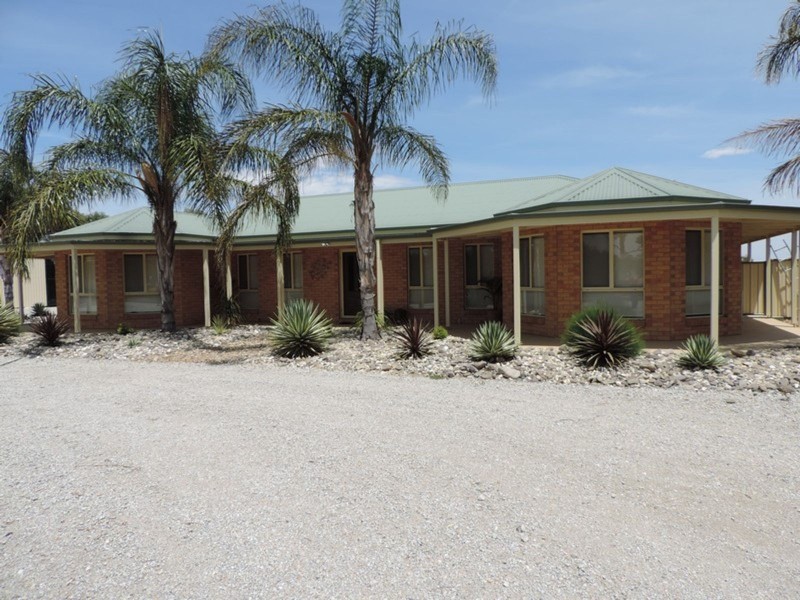 49 Lyons Road, Cohuna VIC 3568