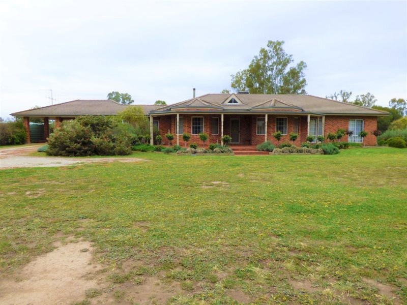 323 East Barham Road, Barham NSW 2732