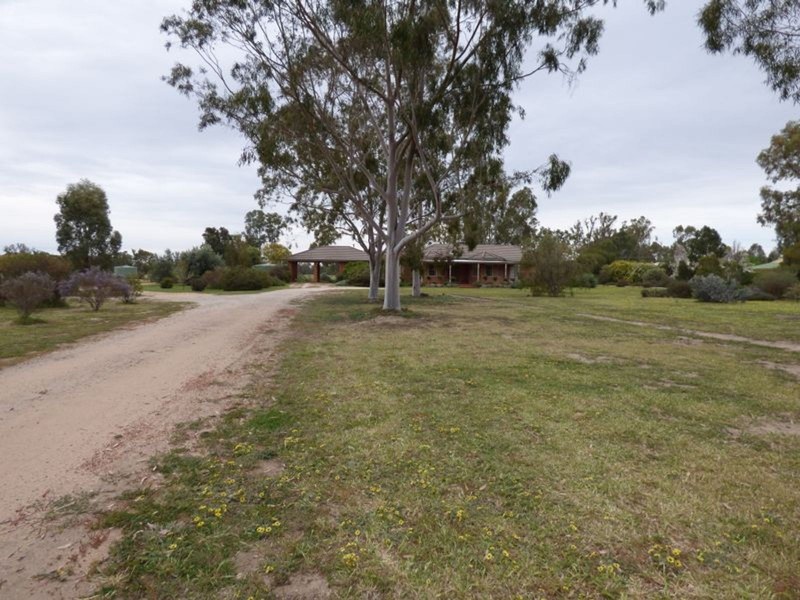 323 East Barham Road, Barham NSW 2732