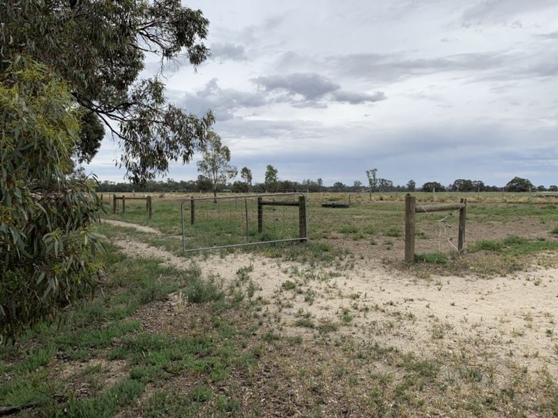 6638 Moulamein Road, Barham NSW 2732
