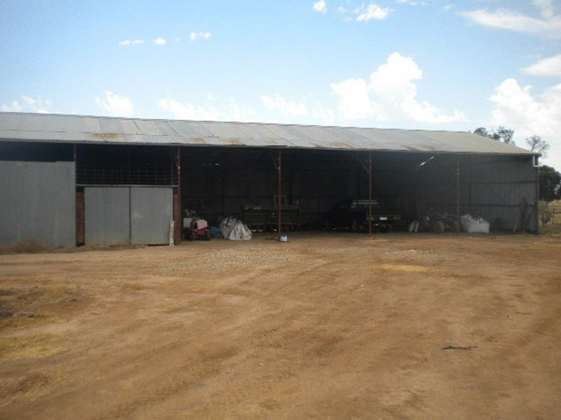 32 Ahern Road, Koondrook VIC 3580