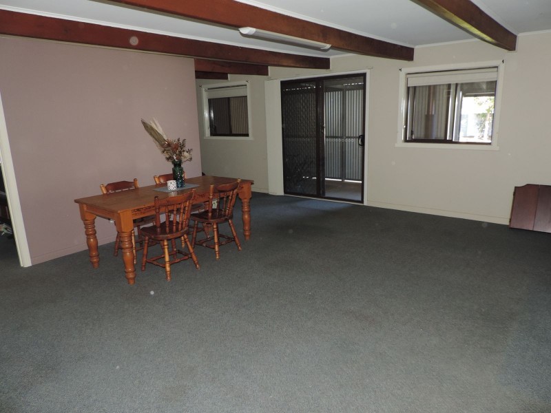 98 Bendigo Road, Kerang VIC 3579