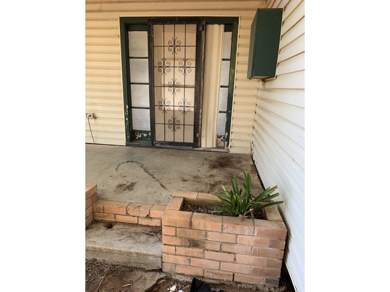 27 Koala Street, Wakool NSW 2710