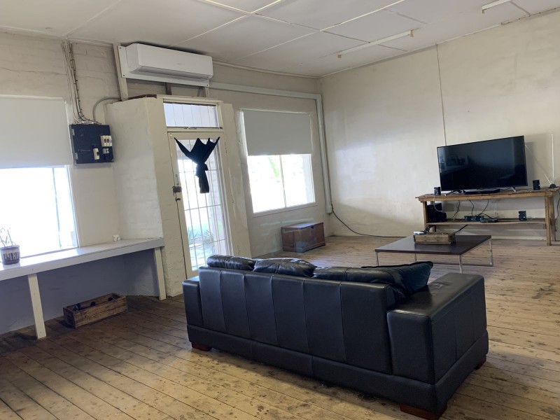 9 Cook Street, Wakool NSW 2710