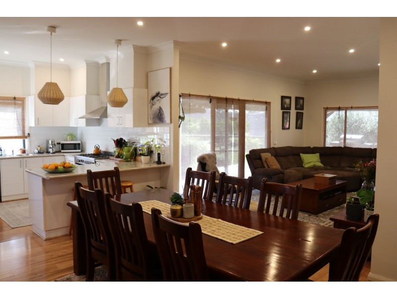 132 Murray Road, Murrabit VIC 3579