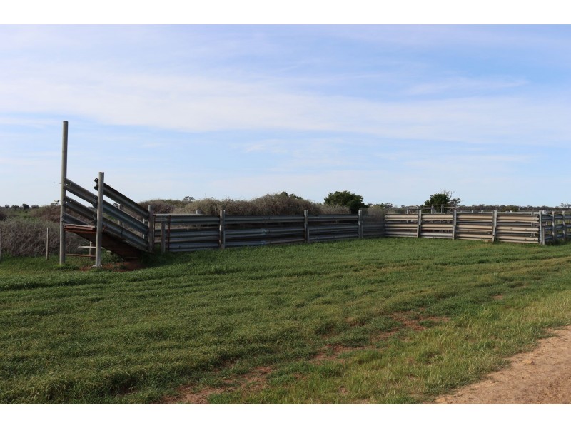 8499 Murray Valley Highway, Kerang East VIC 3579