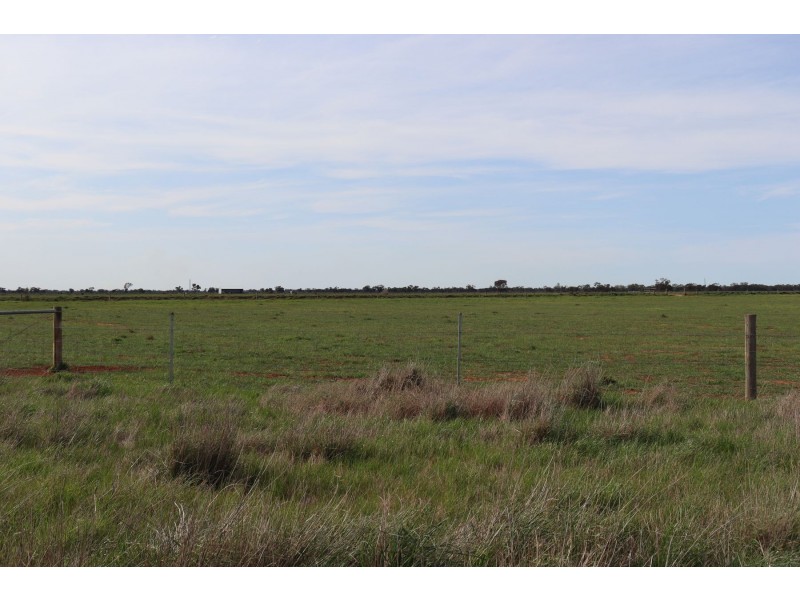8499 Murray Valley Highway, Kerang East VIC 3579