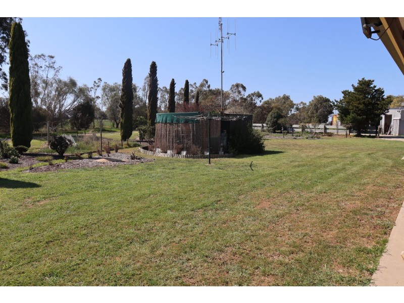 13 McPhail Road, Tragowel VIC 3579