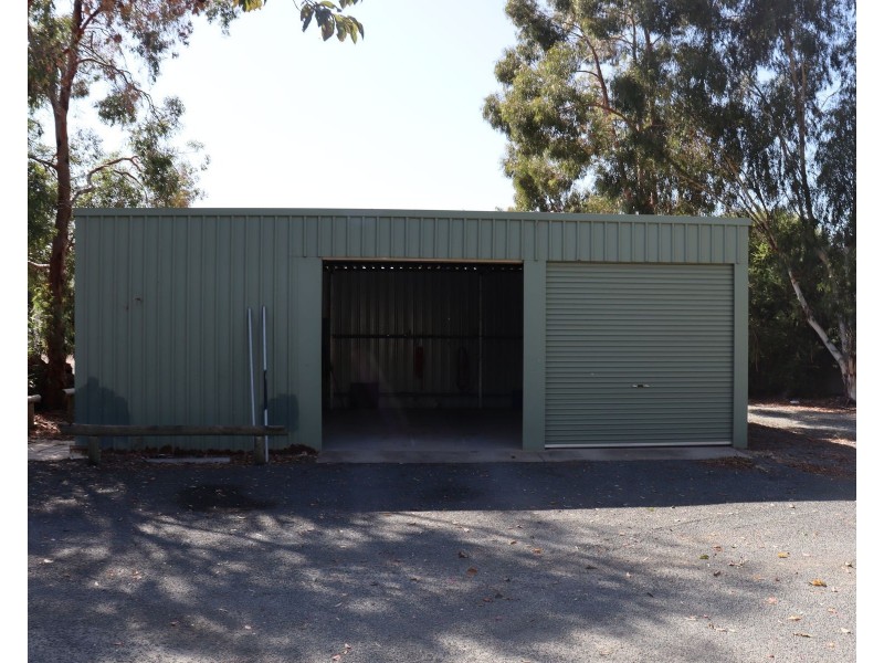 587 Cohuna Island Road, Daltons Bridge VIC 3568