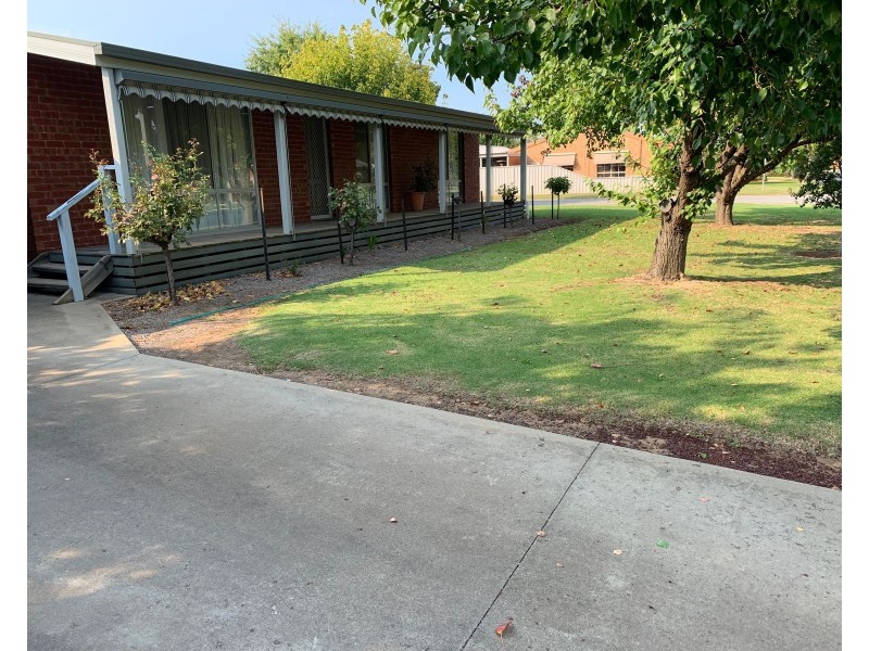 17 Frank Street, Barham NSW 2732