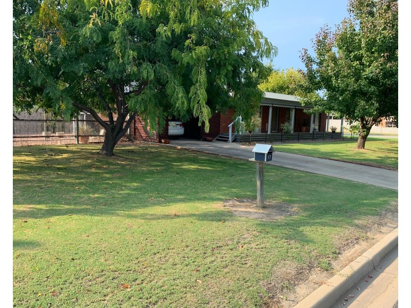 17 Frank Street, Barham NSW 2732