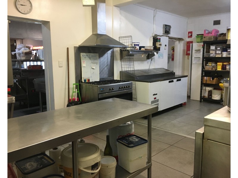 22 Murray Street, Barham NSW 2732