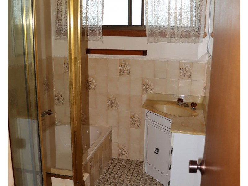 41 Bendigo Road, Kerang VIC 3579