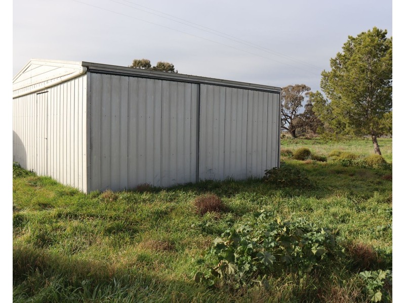 1 Carwardines Road, Cohuna VIC 3568