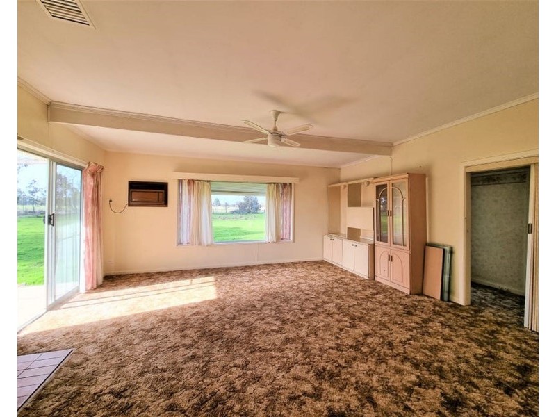 13 Flowerday Lane, Murrabit West VIC 3579