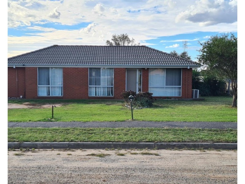 7 Gladfield Road, Pyramid Hill VIC 3575