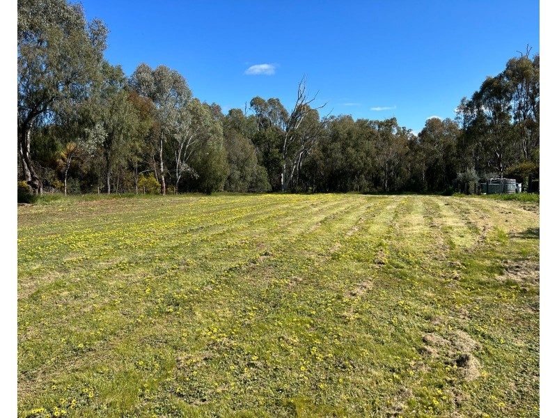 2 Island Rise, Cohuna VIC 3568