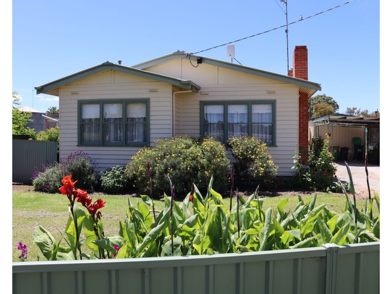 103 Bendigo Road, Kerang VIC 3579