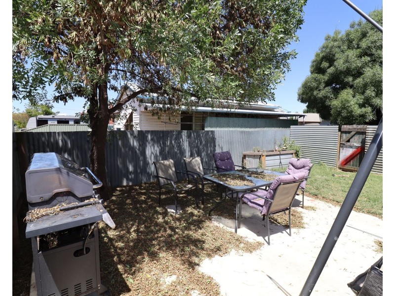 25 Wilson Street, Gunbower VIC 3566