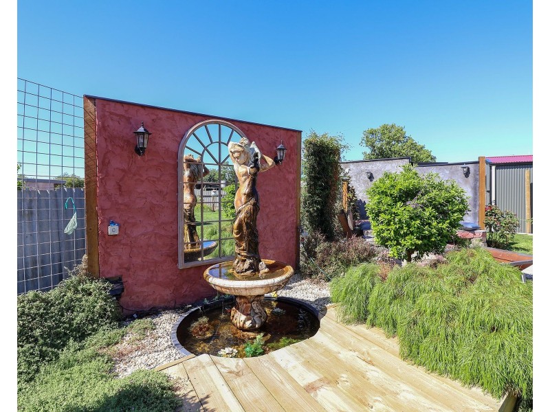 24 Railway Avenue, Leitchville VIC 3567