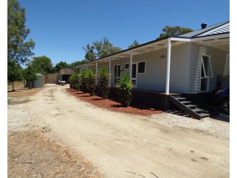 135 Glenview Road, Barham NSW 2732