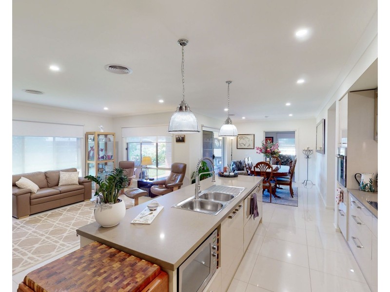 42 Teddys Lane, Barham NSW 2732