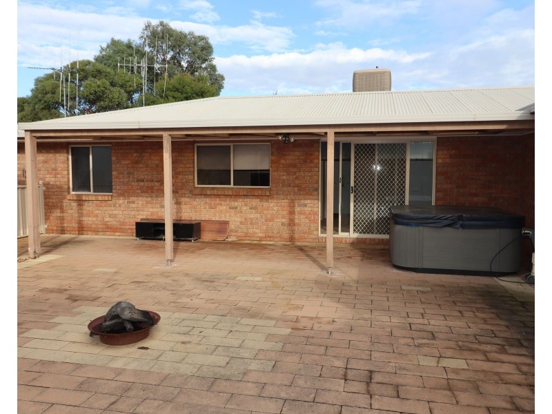 38 Ottrey Street, Pyramid Hill VIC 3575