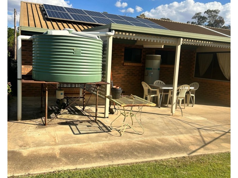 6 Wakool Street, Barham NSW 2732