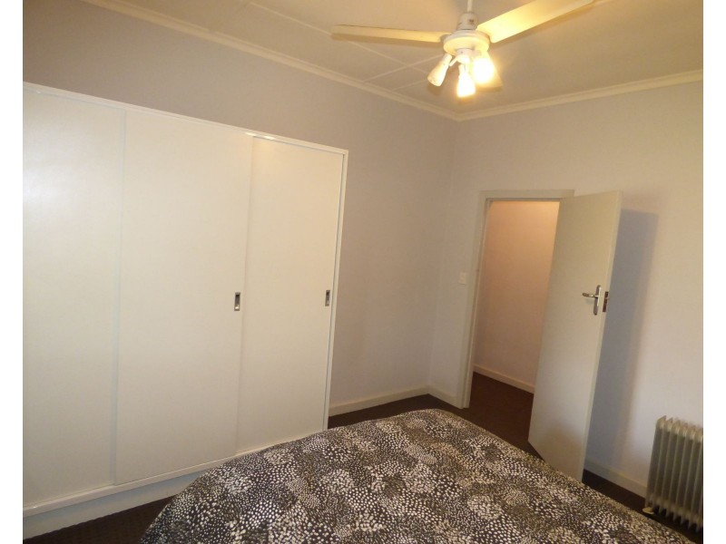 8 Forest Street, Barham NSW 2732