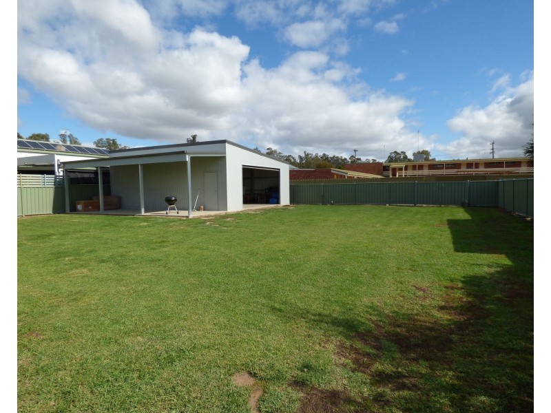 8 Forest Street, Barham NSW 2732