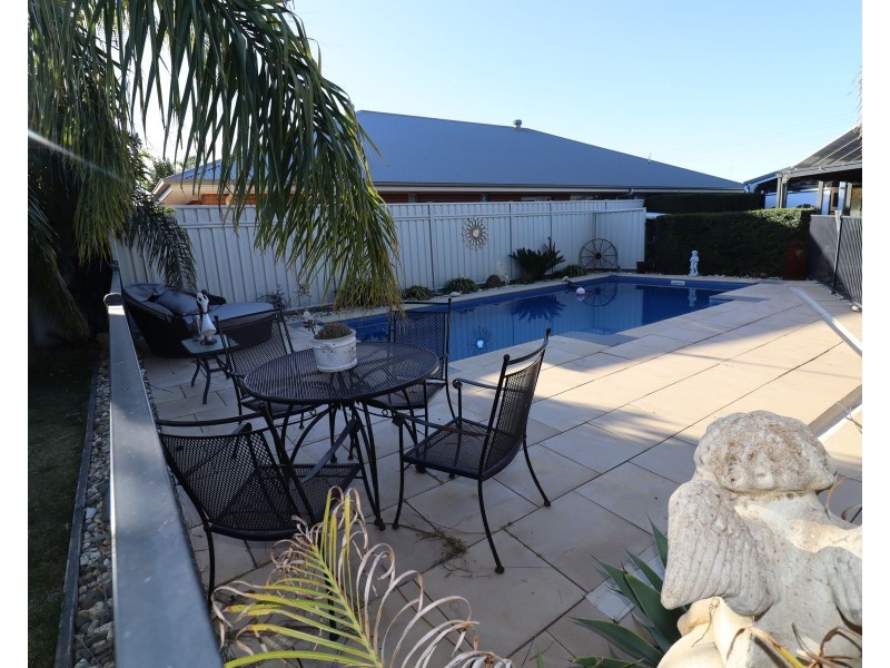 13 Railway Avenue, Cohuna VIC 3568