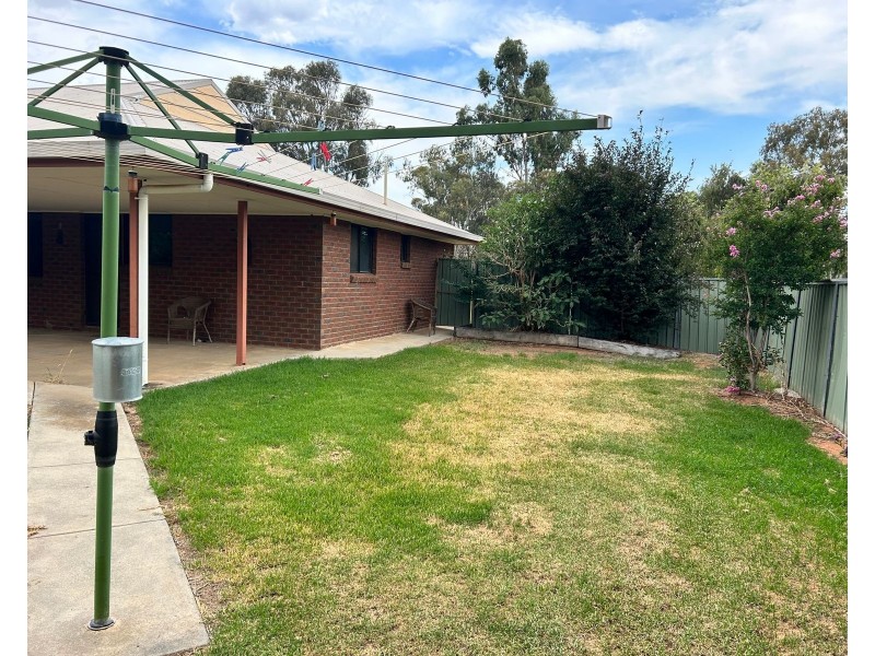 31 Gwynne Street, Moulamein NSW 2733