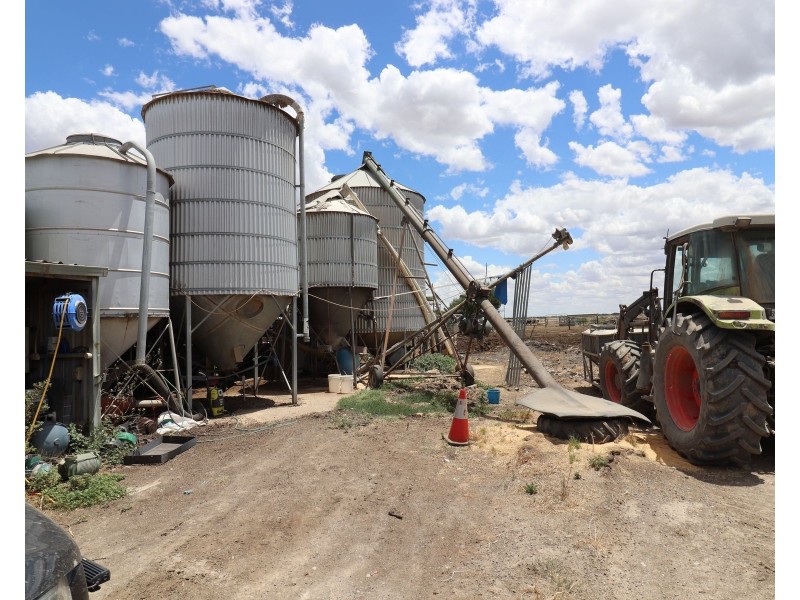 2305 Kerang-Murrabit Road, Murrabit VIC 3579