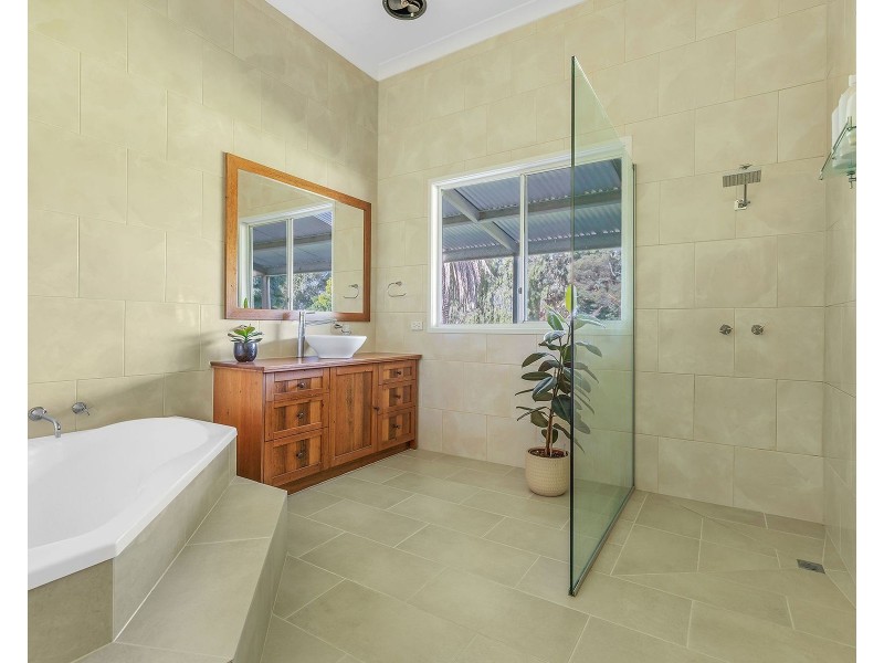 60 McNaught Road, Patho VIC 3564