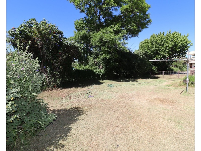 25 Findlay Avenue, Leitchville VIC 3567