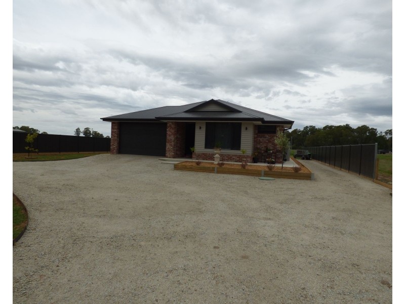 7 Riverview Drive, Barham NSW 2732